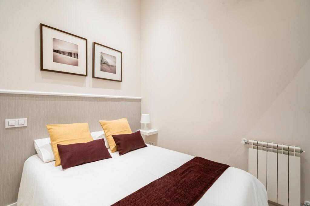 Victor Apartments Prado Madrid Exterior photo